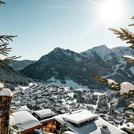 Les Evouettes Village Châtel